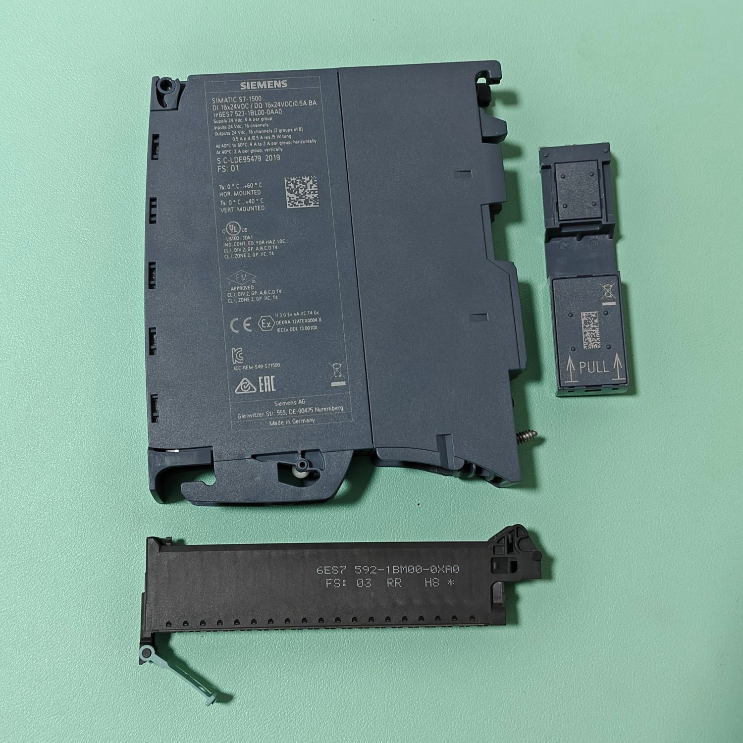 Siemens 6ES7523-1BL00-0AA0 PLC module